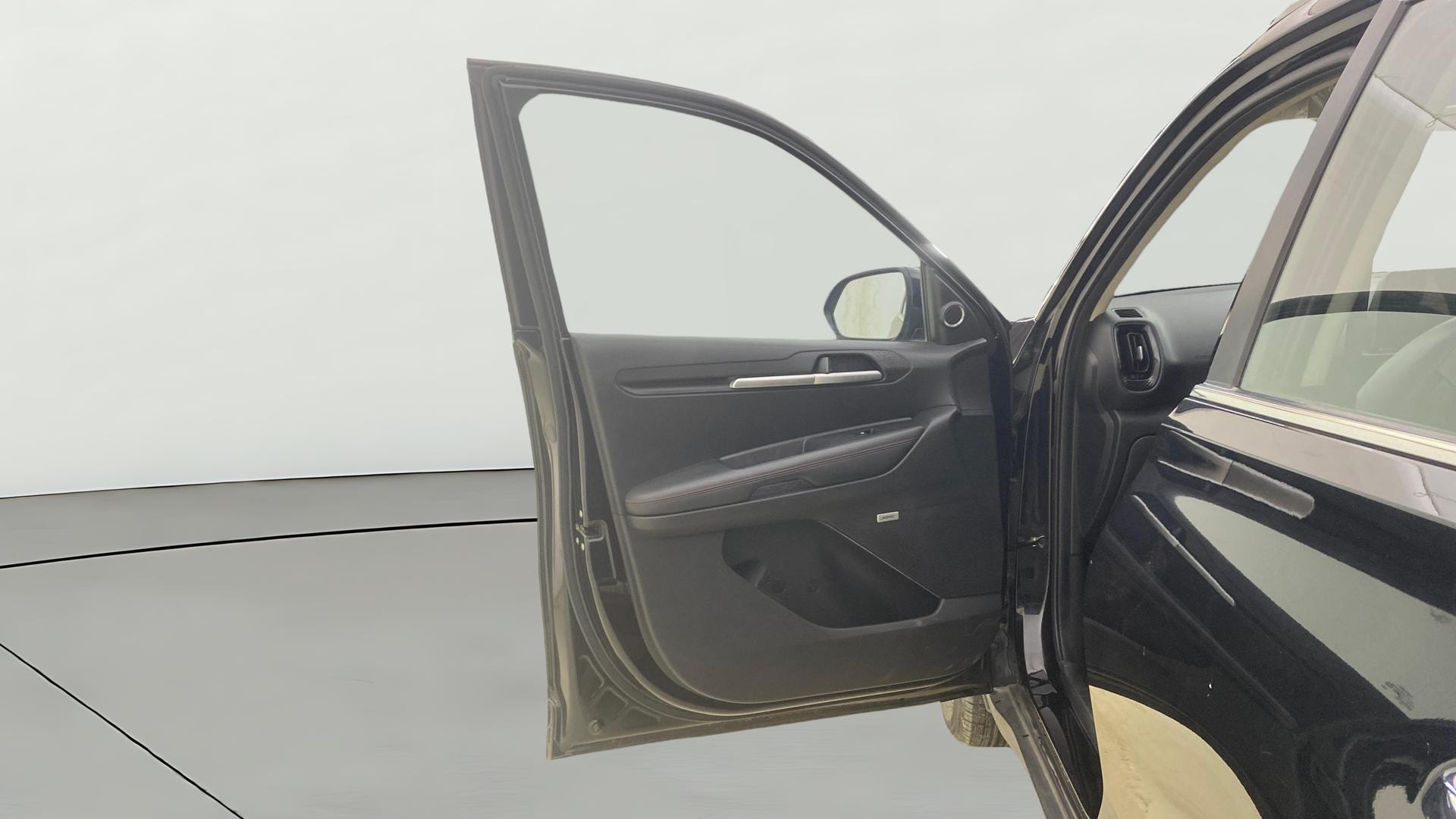 View 2021 Kia Sonet GTX Plus iMT Petrol Image 39 Used 2021 Kia Sonet GTX Plus iMT Petrol Image 39