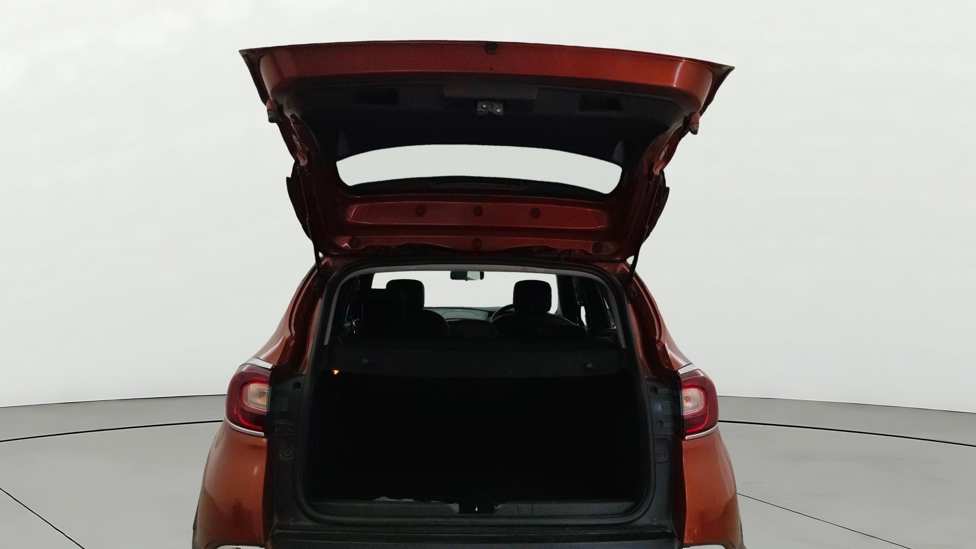 View 2019 Renault Captur Platine Mono Diesel Image 16 Used 2019 Renault Captur Platine Mono Diesel Image 16
