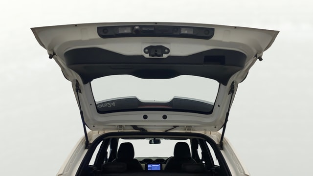View Nissan Magnite Image 16 Used Nissan Magnite Image 16