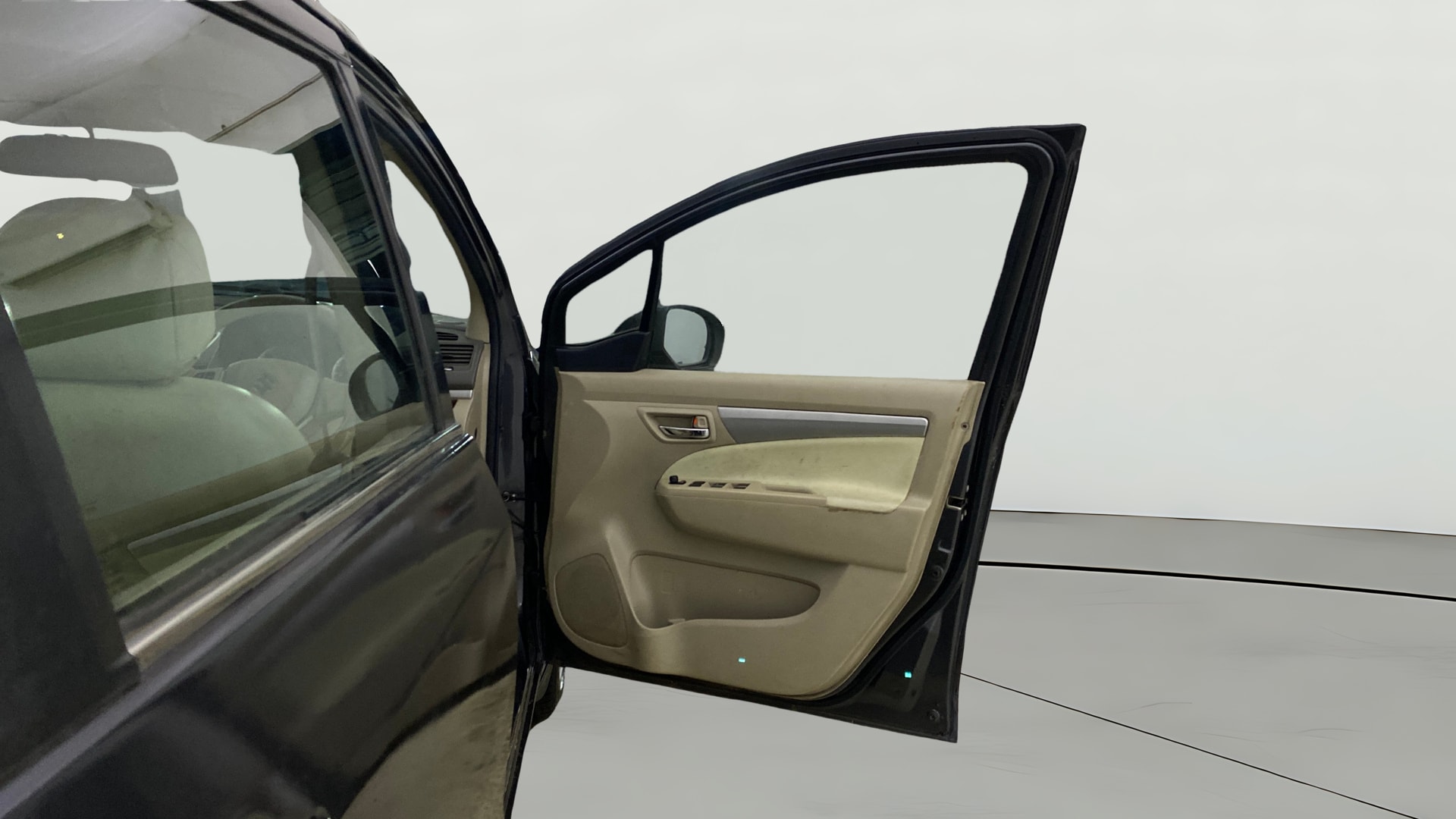 View 2017 Maruti Suzuki 1000 Base Variant Image 44 Used 2017 Maruti Suzuki 1000 Base Variant Image 44