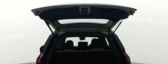 View Mahindra XUV500 Image 18 Used Mahindra XUV500 Image 18