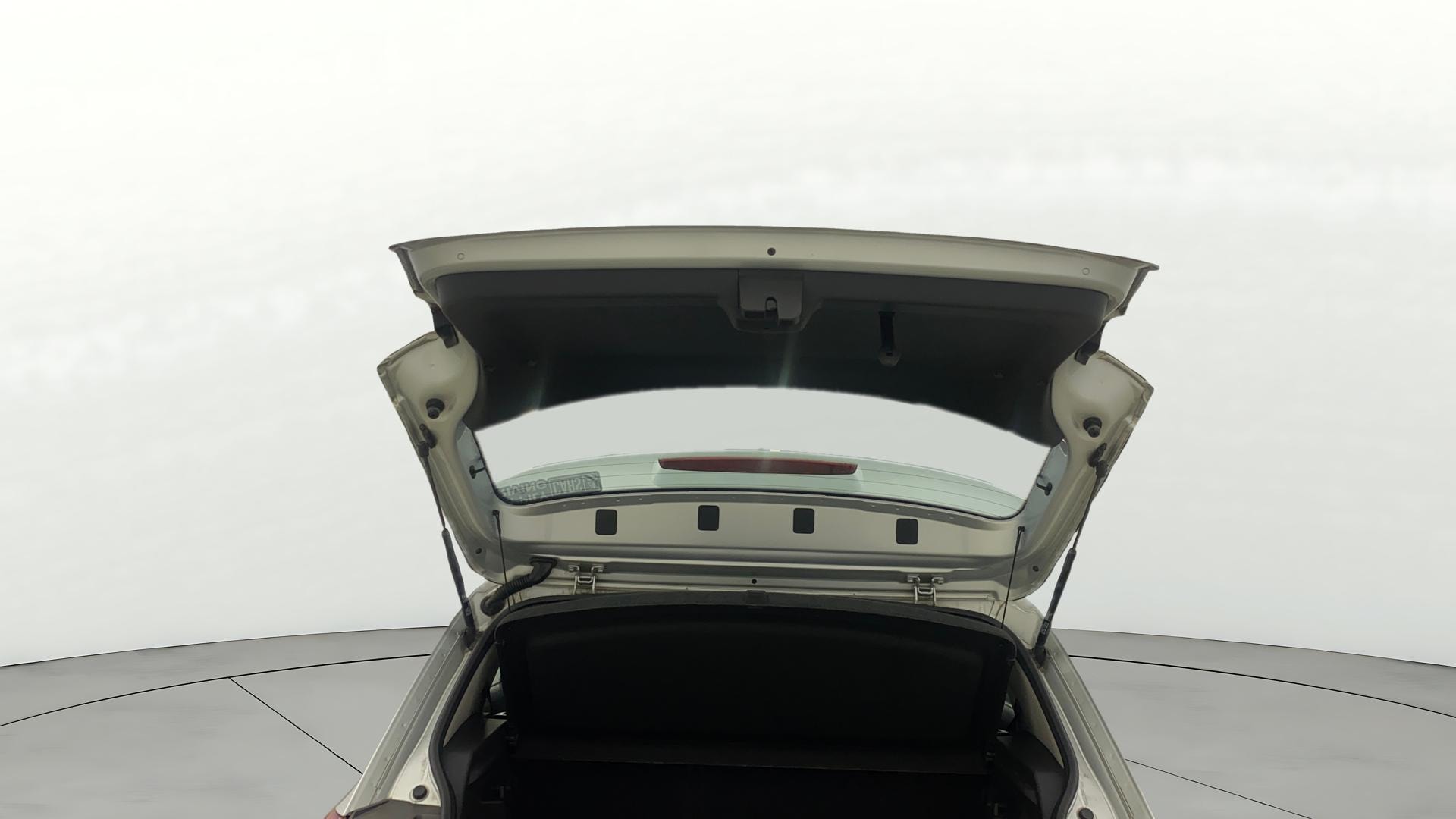 View 2022 Skoda Kushaq Style 1.5 TSI MT Image 16 Used 2022 Skoda Kushaq Style 1.5 TSI MT Image 16