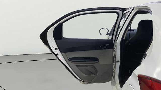 View Tata Tiago Image 16 Used Tata Tiago Image 16