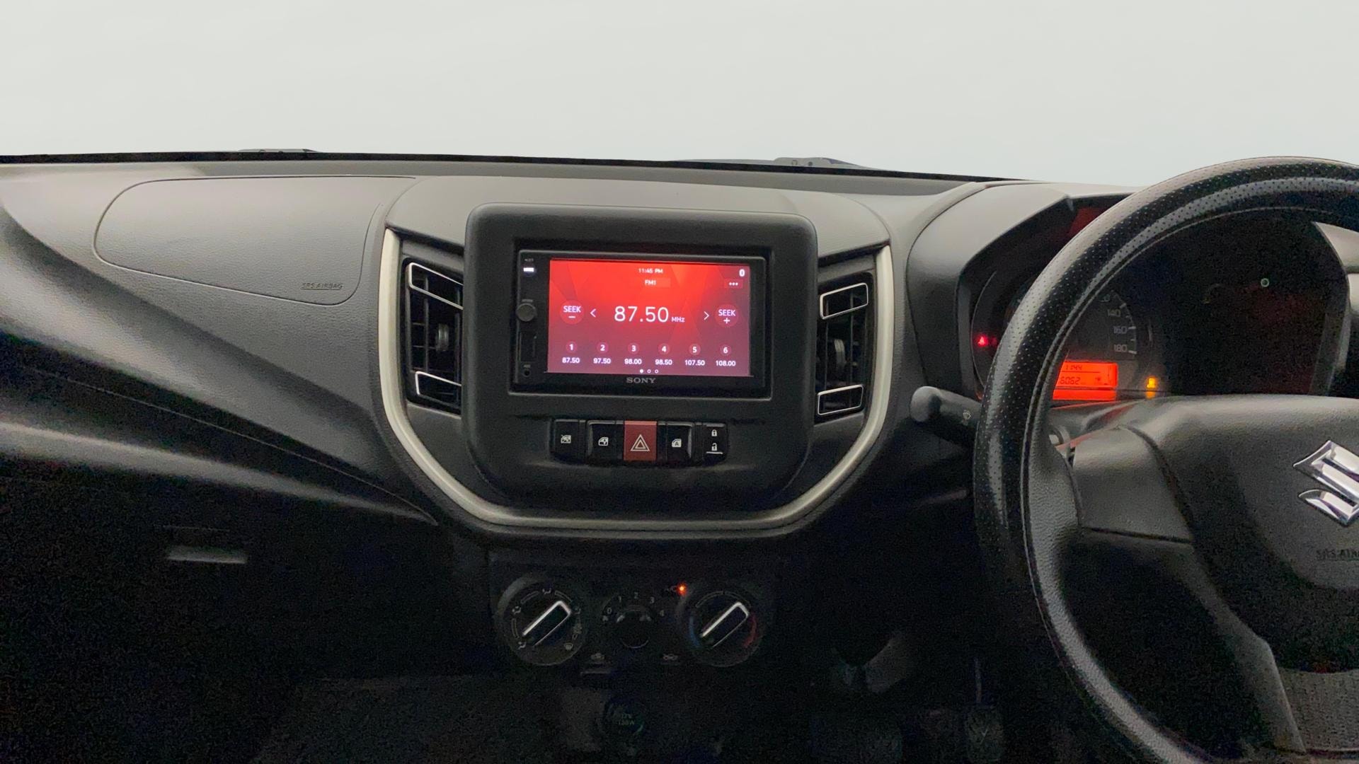 View 2022 Maruti Suzuki 1000 Base Variant Image 17 Used 2022 Maruti Suzuki 1000 Base Variant Image 17