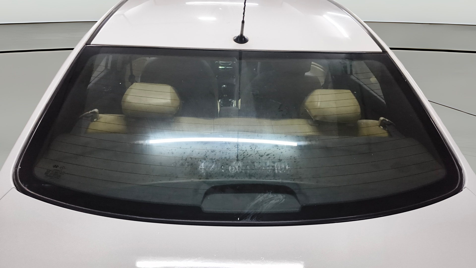 View 2014 Hyundai Fluidic Verna 1.6 CRDI SX Image 5 Used 2014 Hyundai Fluidic Verna 1.6 CRDI SX Image 5