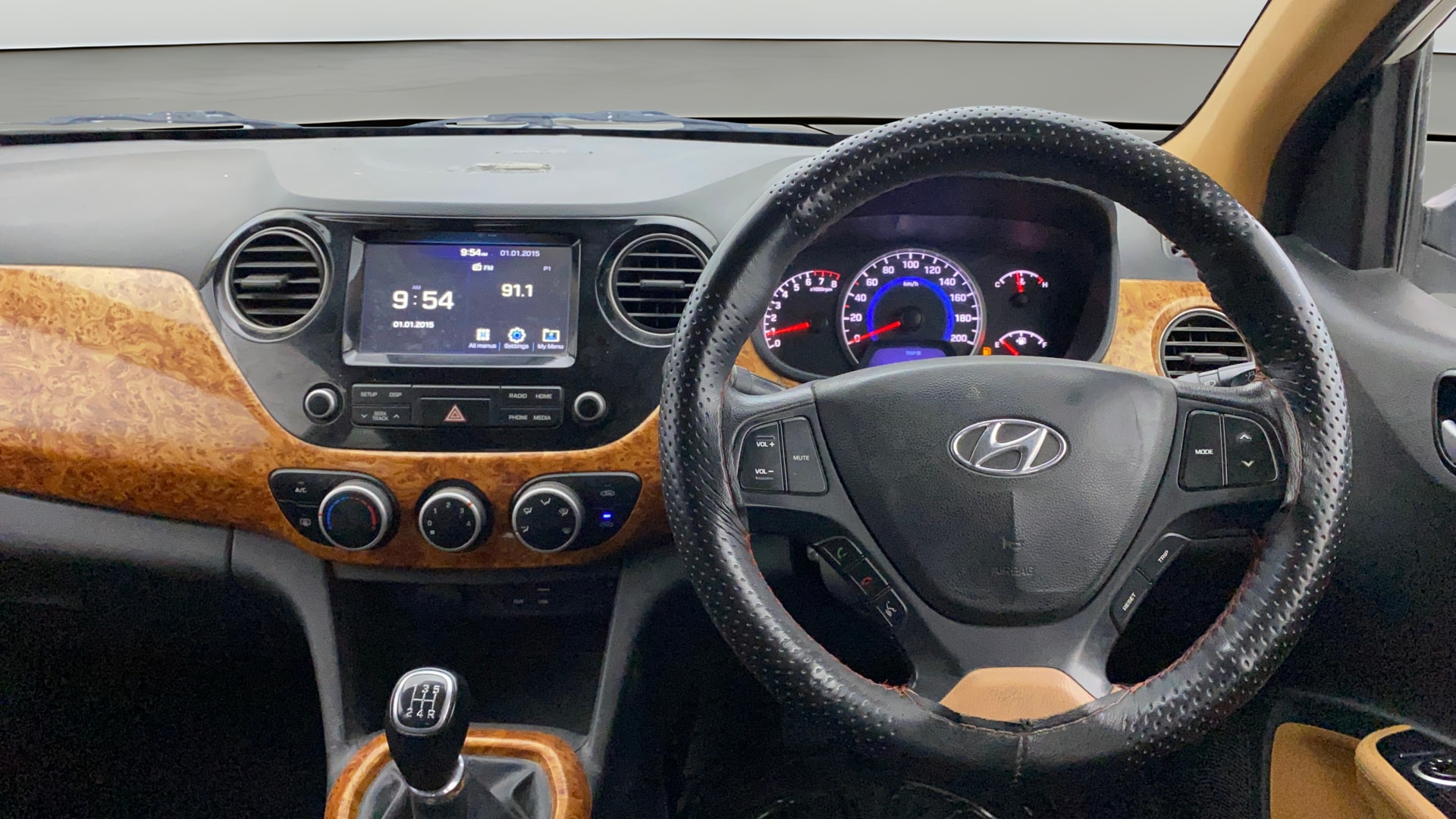 Used 2017 Hyundai Grand i10 Used 2017 Hyundai Grand i10