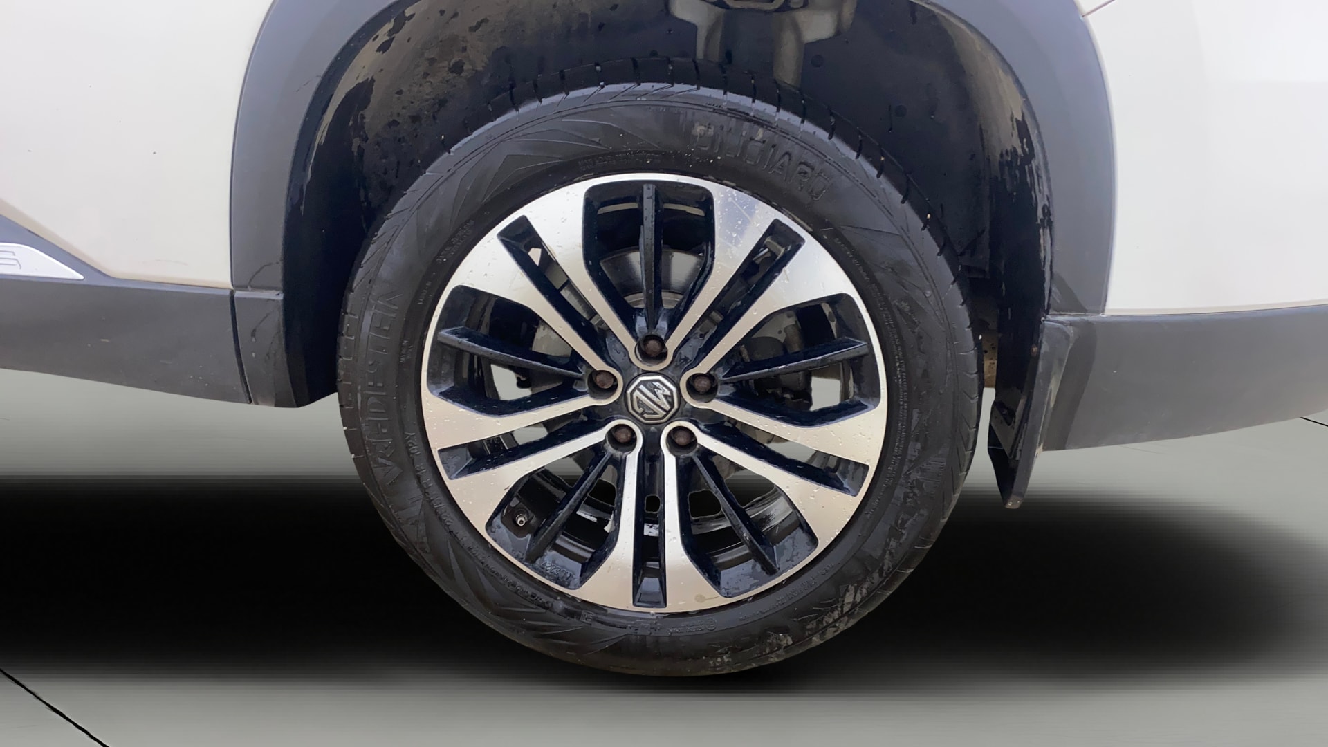 View 2022 MG Hector Plus Sharp CVT Petrol Image 8 Used 2022 MG Hector Plus Sharp CVT Petrol Image 8