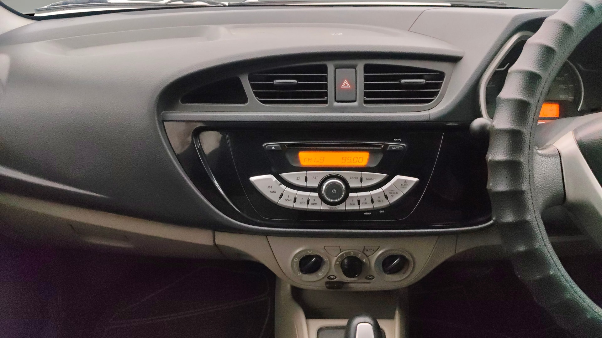 Used 2017 Maruti Suzuki Alto K10 Used 2017 Maruti Suzuki Alto K10