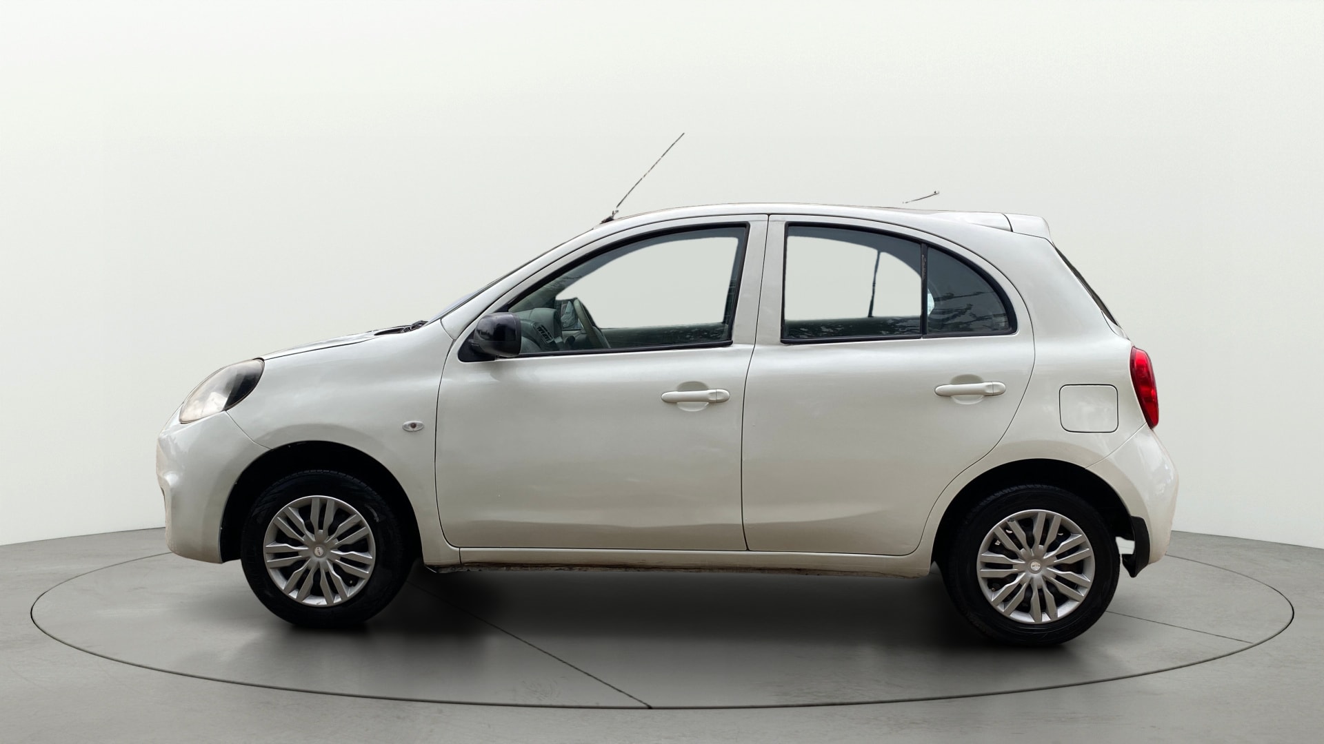 View 2016 Renault Pulse RxL Petrol Image 5 Used 2016 Renault Pulse RxL Petrol Image 5