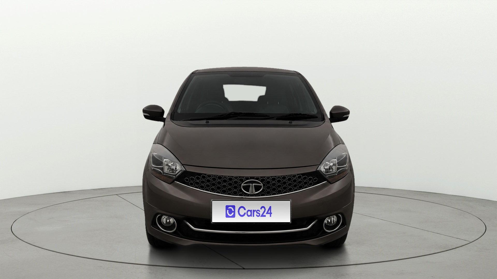 View 2020 Tata Tigor XE Diesel Image 1 Used 2020 Tata Tigor XE Diesel Image 1