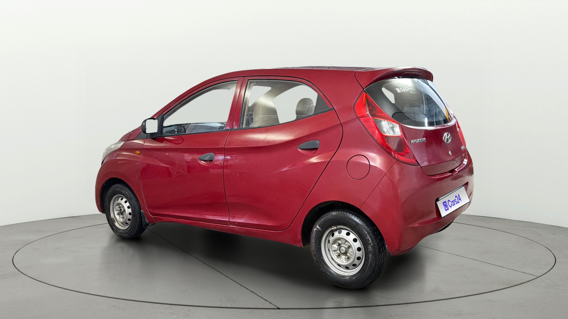 View 2015 Hyundai EON D-Lite Image 2 Used 2015 Hyundai EON D-Lite Image 2