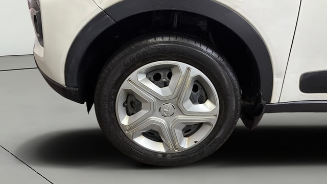 View Tata Nexon Image 28 Used Tata Nexon Image 28