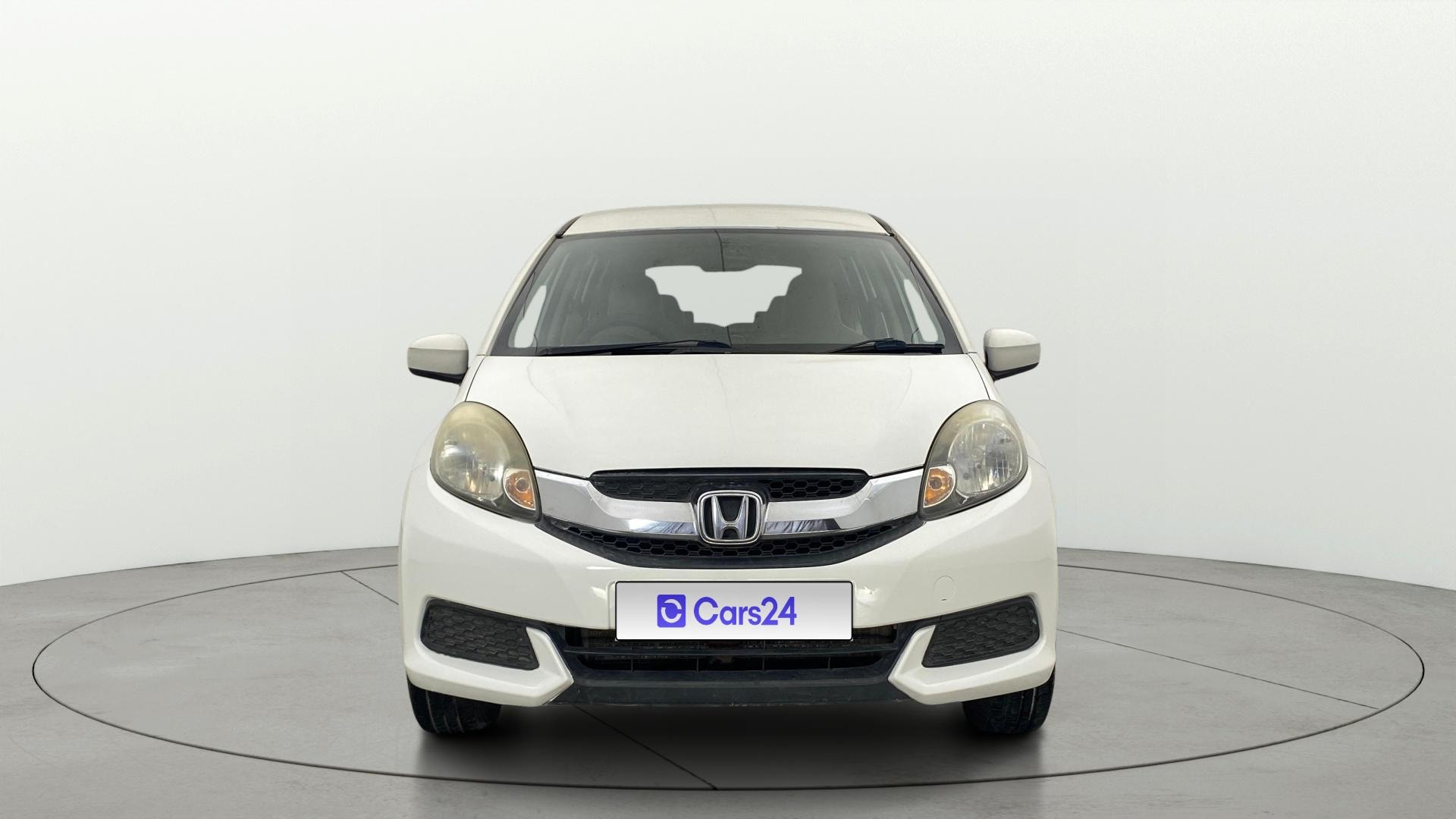 View 2015 Honda Mobilio E Diesel Image 1 Used 2015 Honda Mobilio E Diesel Image 1