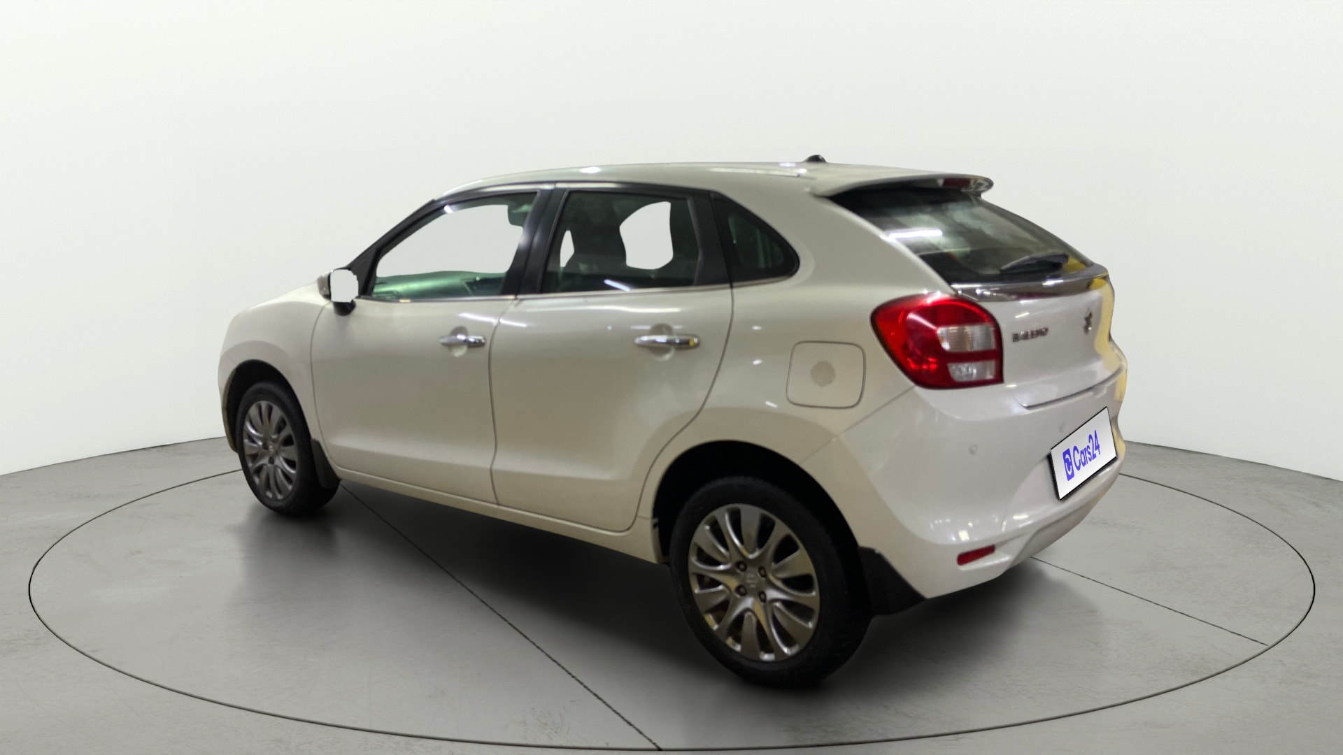 View 2018 Maruti Suzuki 1000 Base Variant Image 2 Used 2018 Maruti Suzuki 1000 Base Variant Image 2