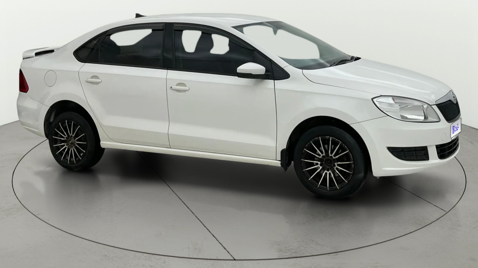 View 2016 Skoda Rapid 1.6 MPI Active Petrol BS IV Image 21 Used 2016 Skoda Rapid 1.6 MPI Active Petrol BS IV Image 21