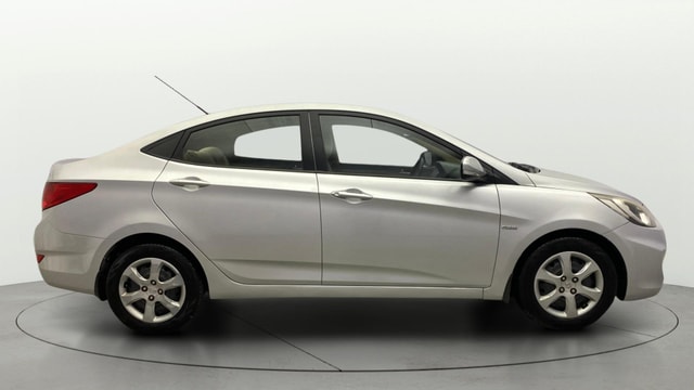 View Hyundai Fluidic Verna Image 8 Used Hyundai Fluidic Verna Image 8