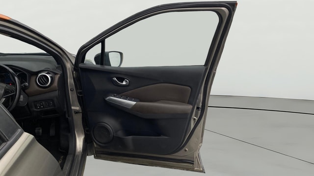 View Nissan Kicks Image 46 Used Nissan Kicks Image 46
