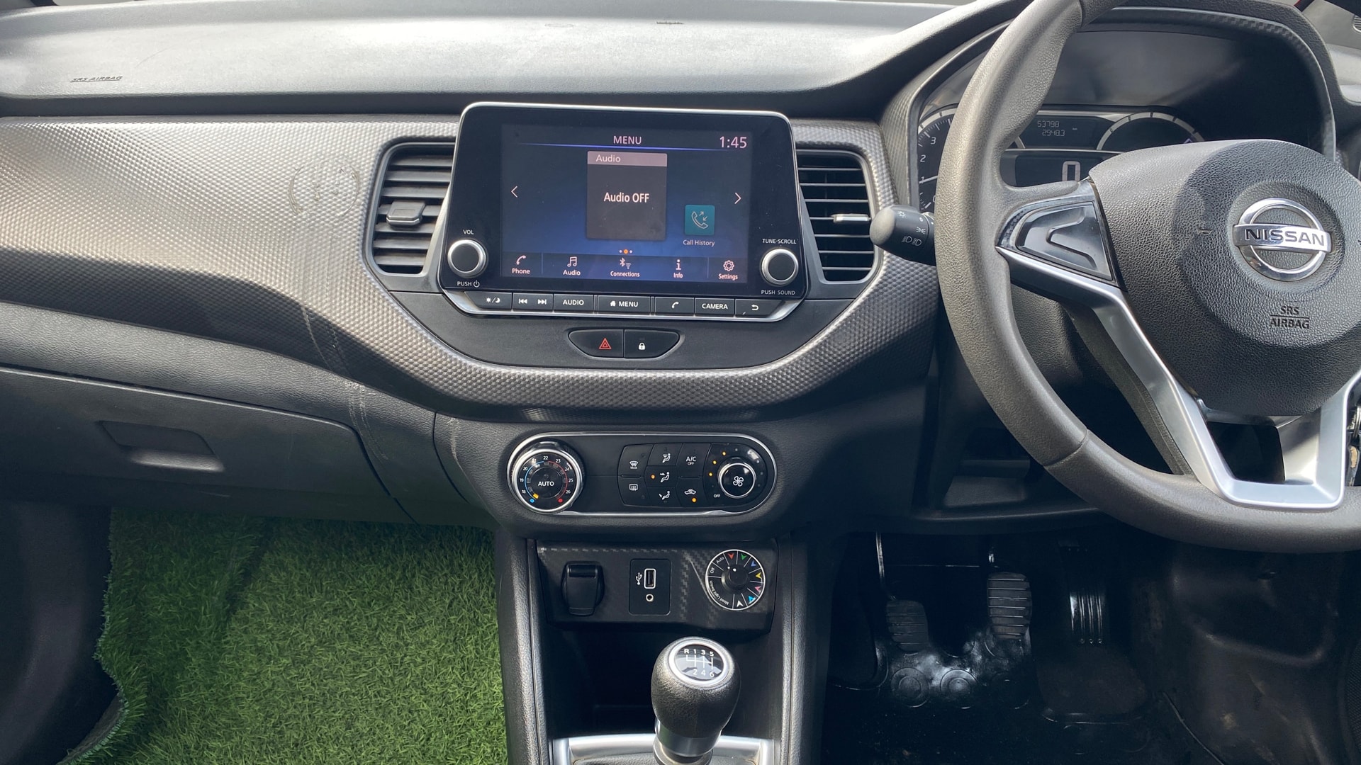 Used 2020 Nissan Kicks Used 2020 Nissan Kicks