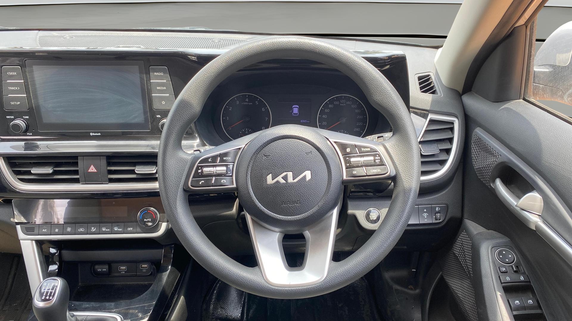 View 2023 Kia Seltos D1.5 CRDI VGT 6MT HTK Plus Image 13 Used 2023 Kia Seltos D1.5 CRDI VGT 6MT HTK Plus Image 13