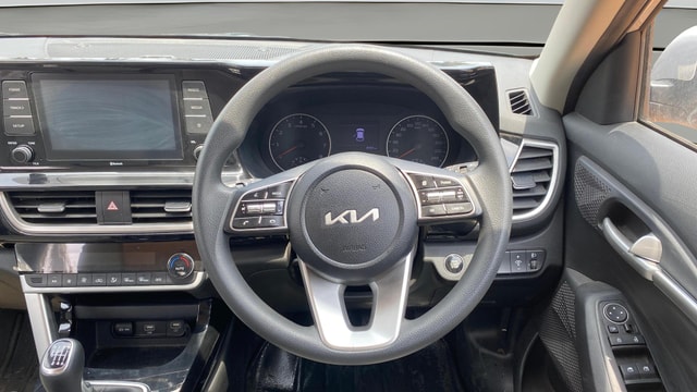 View Kia Seltos Image 13 Used Kia Seltos Image 13