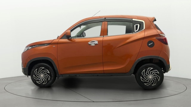 View Mahindra KUV100 Image 5 Used Mahindra KUV100 Image 5
