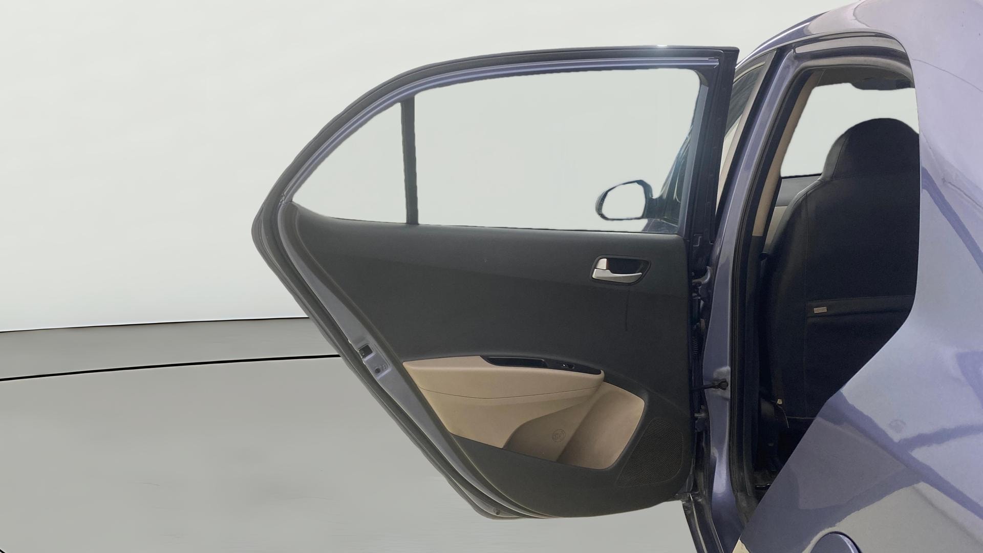 View 2015 Hyundai Xcent S Petrol Image 14 Used 2015 Hyundai Xcent S Petrol Image 14