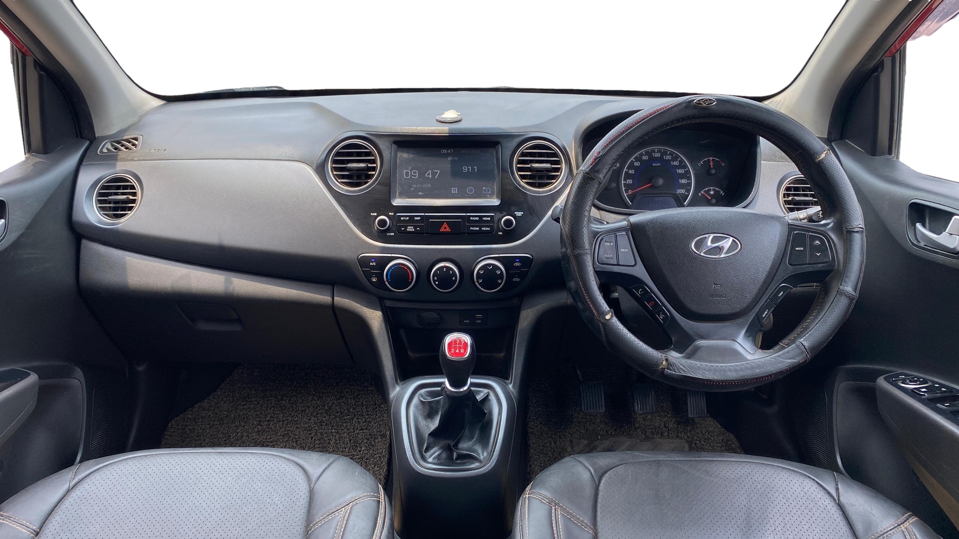 View 2019 Hyundai Grand i10 Sportz 1.2 Kappa VTVT Dual Tone Image 29 Used 2019 Hyundai Grand i10 Sportz 1.2 Kappa VTVT Dual Tone Image 29