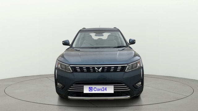 View Mahindra XUV300 Image 1 Used Mahindra XUV300 Image 1