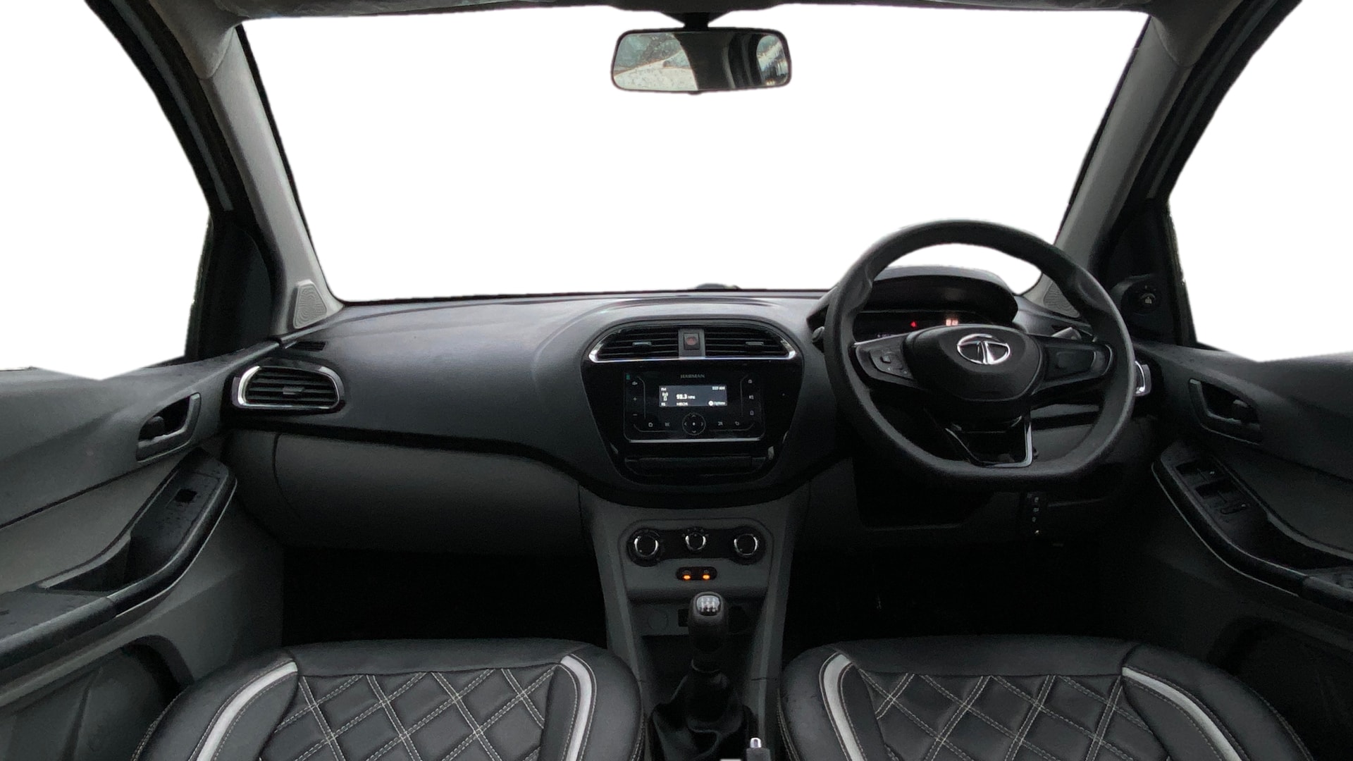 View 2021 Tata Tiago Revotorq XB Image 15 Used 2021 Tata Tiago Revotorq XB Image 15