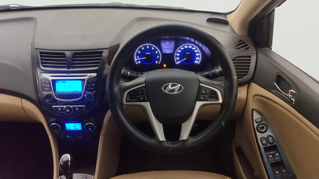 View Hyundai Fluidic Verna Image 20 Used Hyundai Fluidic Verna Image 20