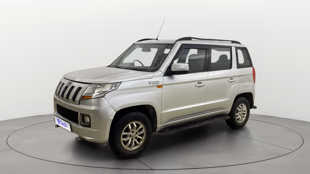View Mahindra TUV300 Image 21 Used Mahindra TUV300 Image 21
