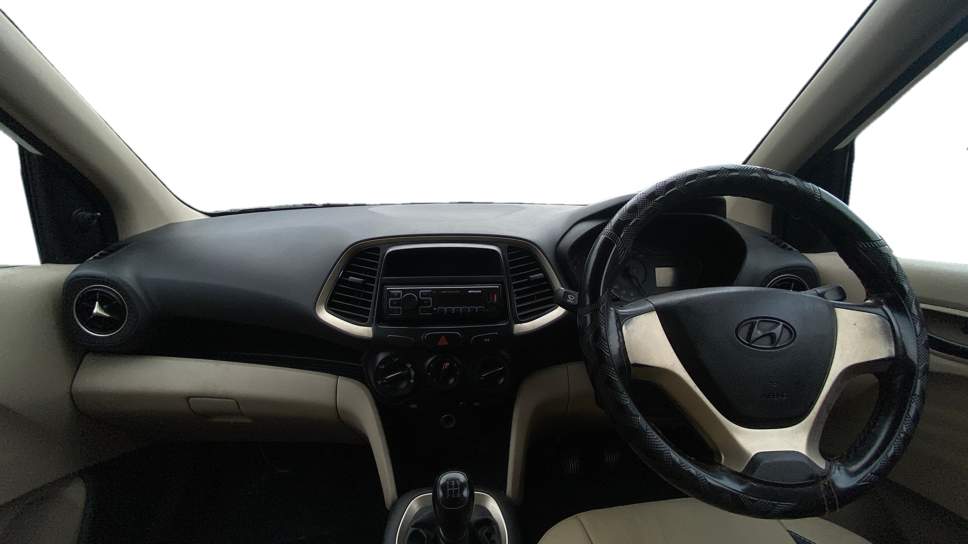 View 2019 Hyundai New Santro Era Executive Petrol Image 15 Used 2019 Hyundai New Santro Era Executive Petrol Image 15