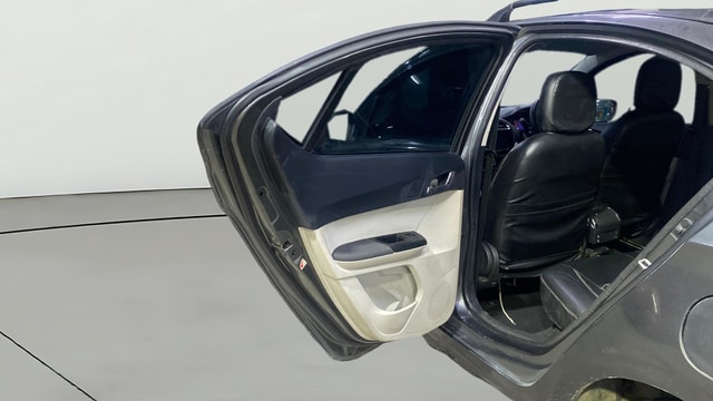 View Tata Tigor Image 14 Used Tata Tigor Image 14