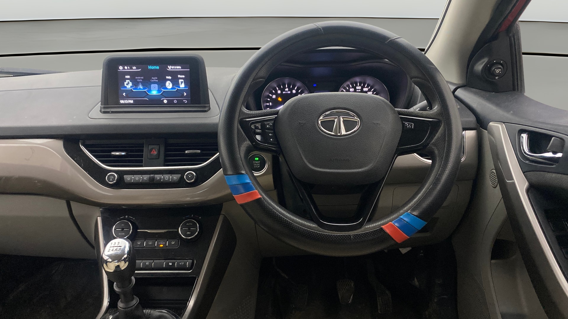 View 2019 Tata Nexon Revotron XE Image 20 Used 2019 Tata Nexon Revotron XE Image 20