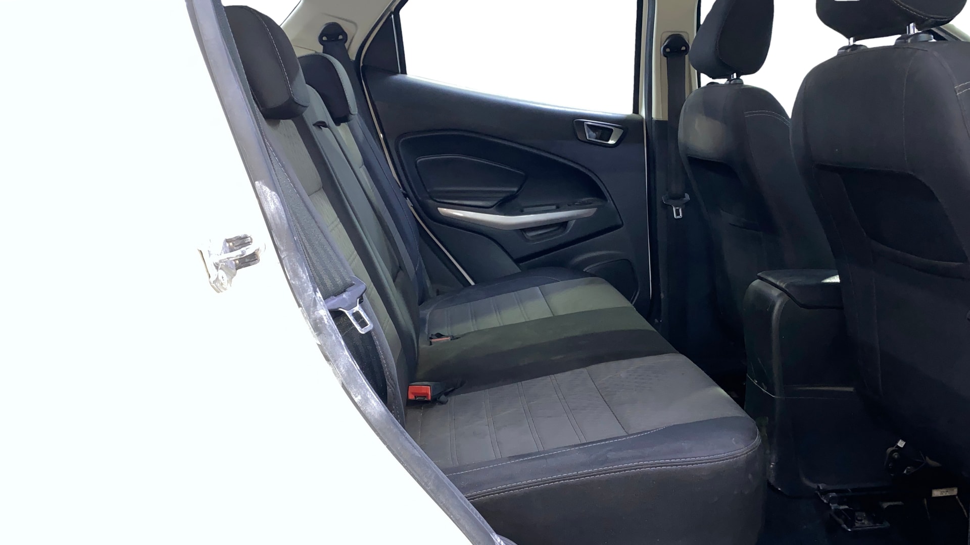 View 2018 Ford EcoSport 1.5 TDCi Diesel Ambiente BS IV Image 35 Used 2018 Ford EcoSport 1.5 TDCi Diesel Ambiente BS IV Image 35