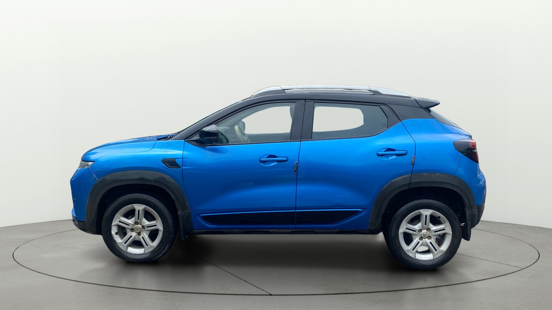 View 2021 Renault Kiger RXT Turbo CVT Image 5 Used 2021 Renault Kiger RXT Turbo CVT Image 5