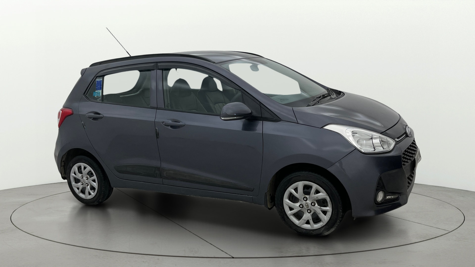 View 2017 Hyundai Grand i10 1.2 Sportz(O) Petrol Image 22 Used 2017 Hyundai Grand i10 1.2 Sportz(O) Petrol Image 22