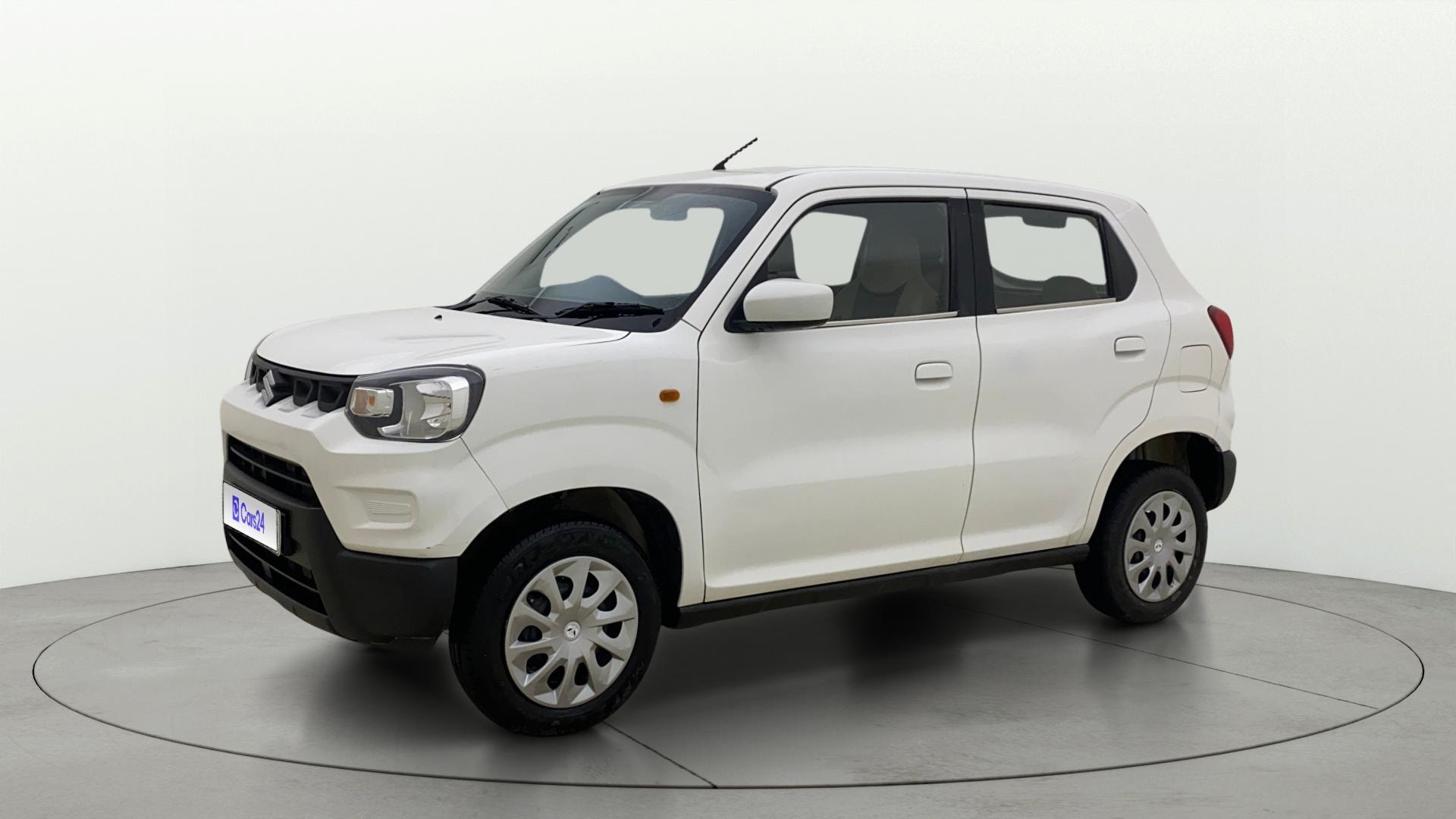 View 2020 Maruti Suzuki 1000 Base Variant Image 34 Used 2020 Maruti Suzuki 1000 Base Variant Image 34