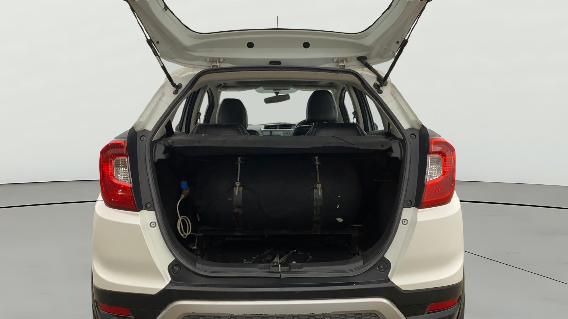 View 2018 Honda WR-V S MT Diesel Edge Edition Image 38 Used 2018 Honda WR-V S MT Diesel Edge Edition Image 38