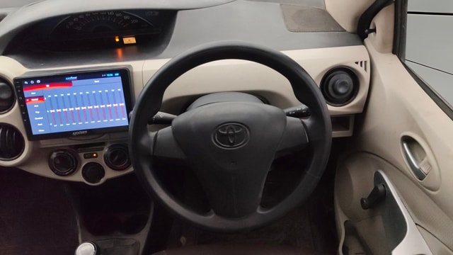 View Toyota Etios Liva Image 20 Used Toyota Etios Liva Image 20