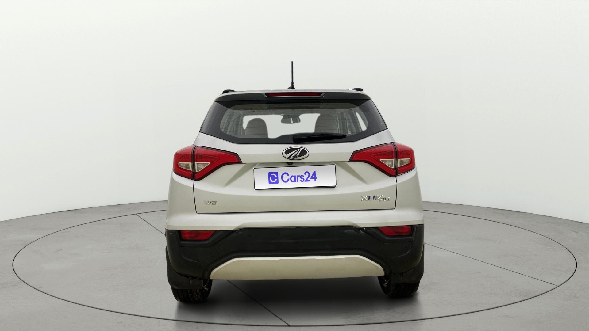 View 2021 Mahindra XUV300 W4 Petrol BS IV Image 44 Used 2021 Mahindra XUV300 W4 Petrol BS IV Image 44