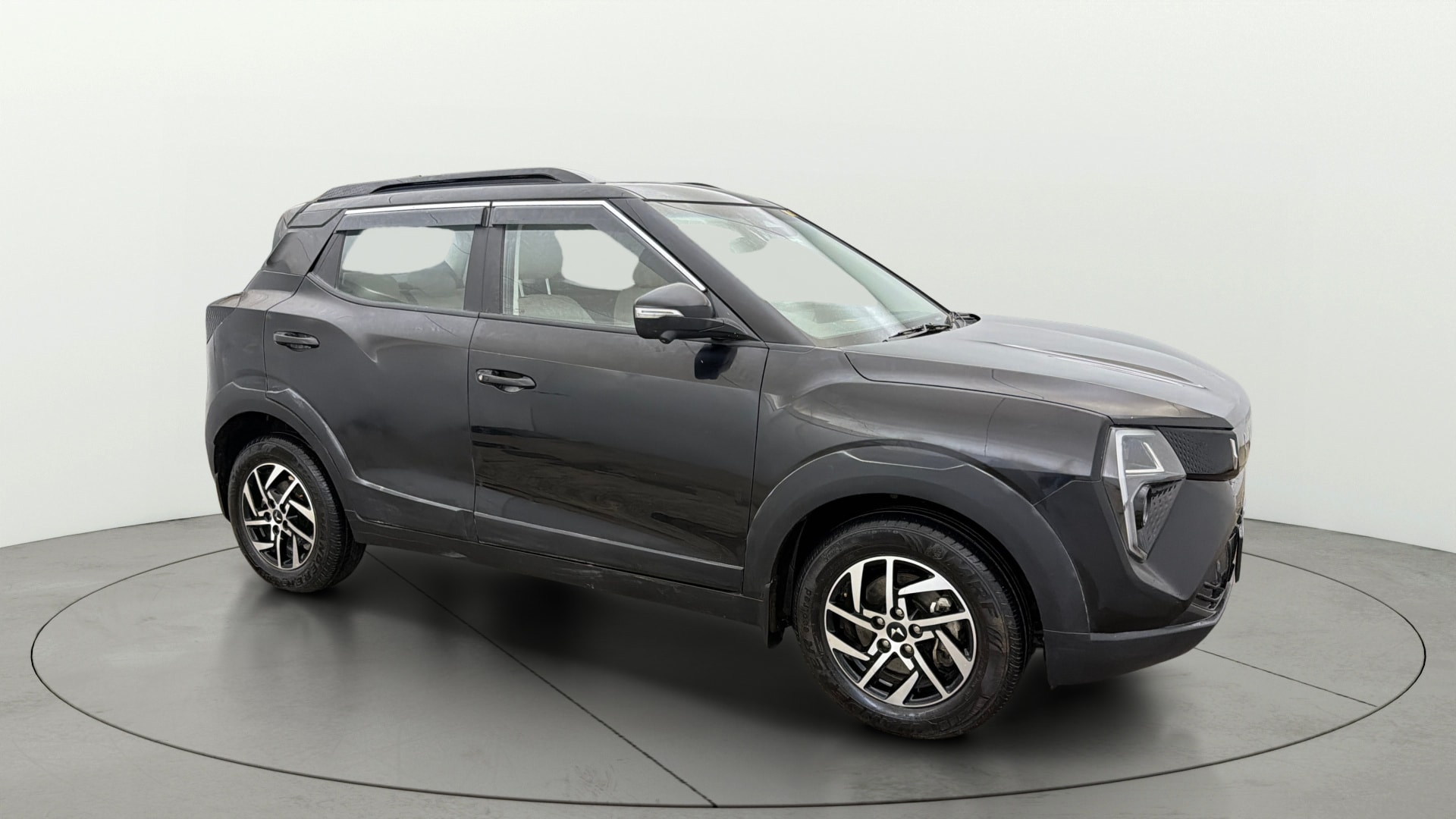 Used 2024 Mahindra XUV 3XO Used 2024 Mahindra XUV 3XO