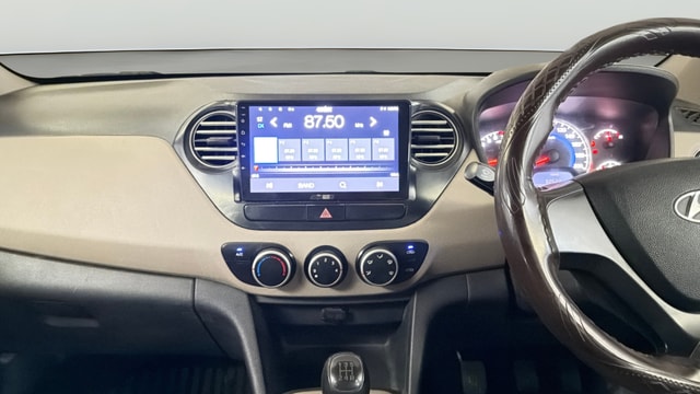 View Hyundai Grand i10 Image 17 Used Hyundai Grand i10 Image 17