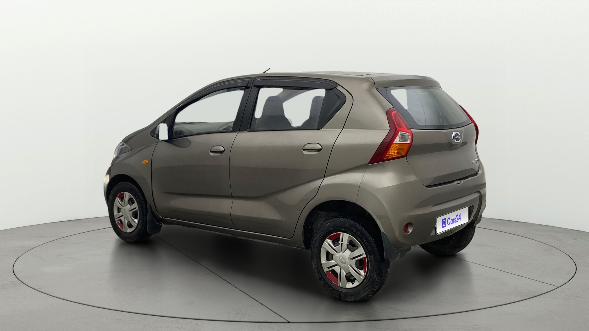 View 2016 Datsun Redi GO T(O)-0.8L BS IV Image 2 Used 2016 Datsun Redi GO T(O)-0.8L BS IV Image 2