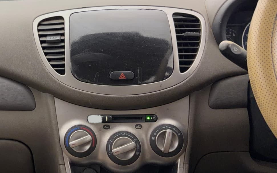View 2014 Hyundai i10 1.1 Magna Image 17 Used 2014 Hyundai i10 1.1 Magna Image 17