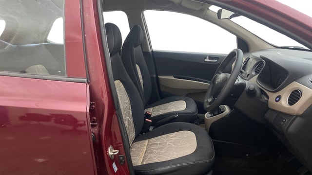 View Hyundai Grand i10 Image 26 Used Hyundai Grand i10 Image 26