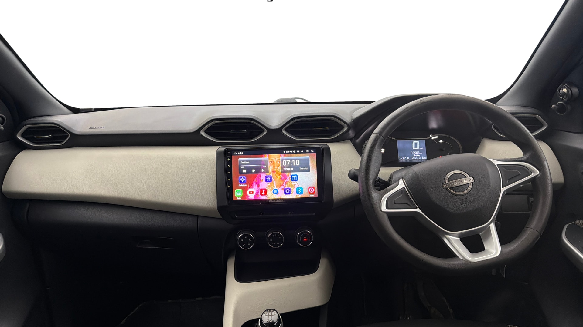 View 2022 Nissan Magnite XE Image 15 Used 2022 Nissan Magnite XE Image 15