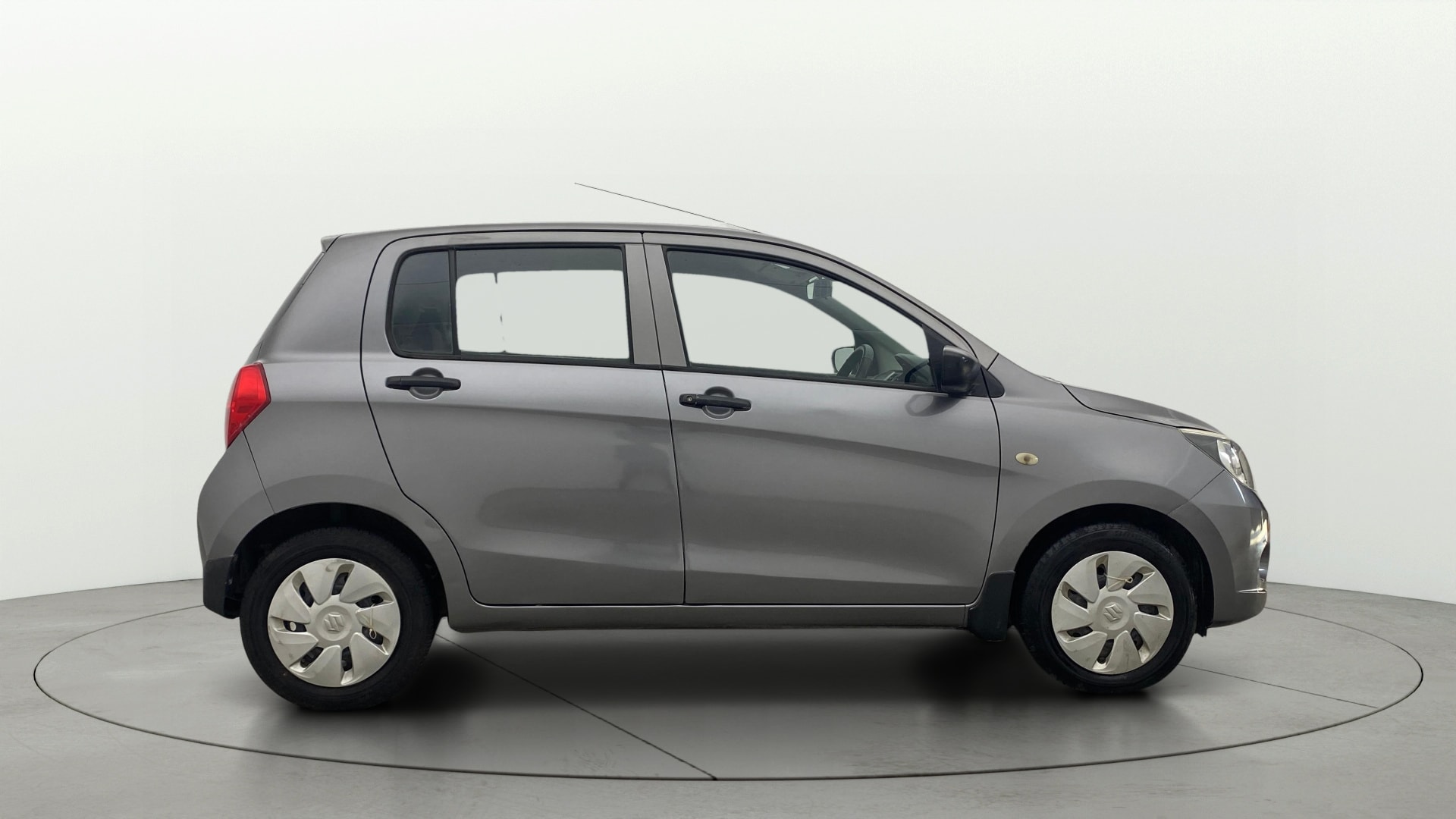 View 2015 Maruti Suzuki 1000 Base Variant Image 8 Used 2015 Maruti Suzuki 1000 Base Variant Image 8