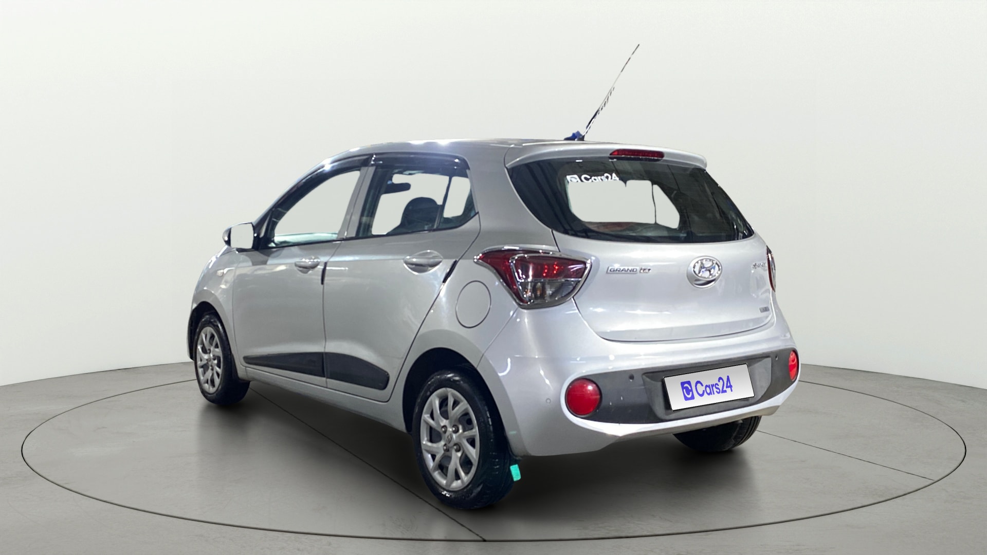 Used 2018 Hyundai Grand i10 Used 2018 Hyundai Grand i10