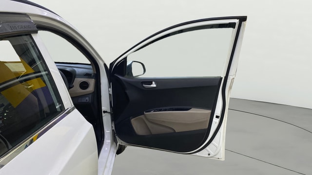 View Hyundai Grand i10 Image 44 Used Hyundai Grand i10 Image 44